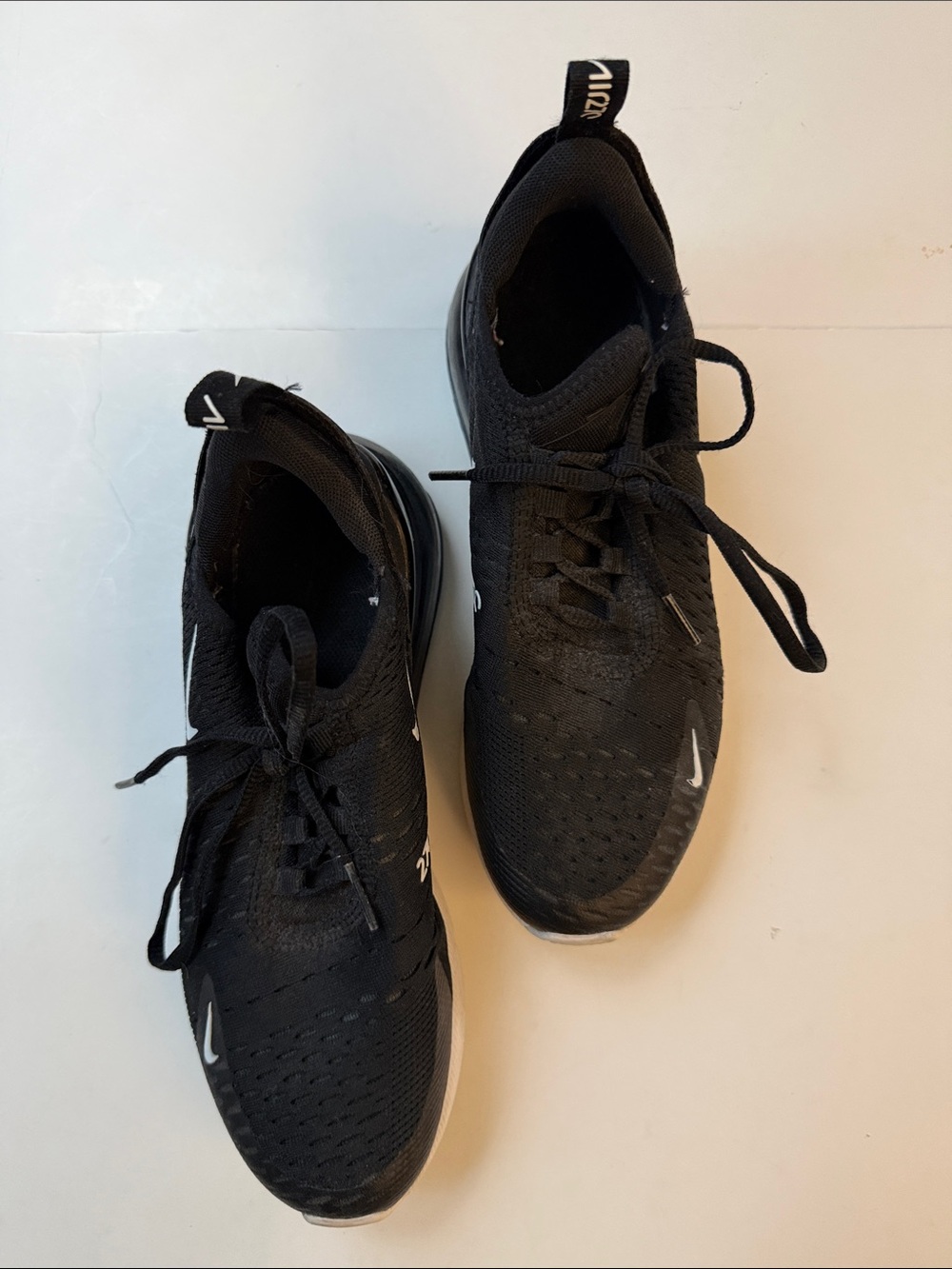 NIKE AIR MAX270 BIG KIDS 943345-001 5.5 YOUTH